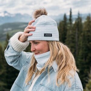 Skida Quilted Beanie Chateau Fleece Lined Light Blue Hat with Pom